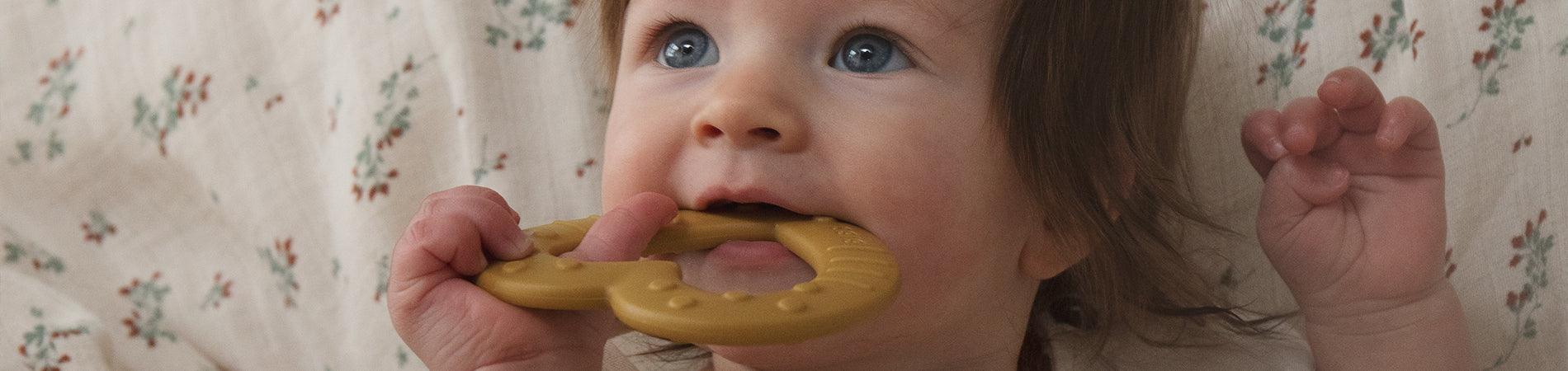 Teething | Tips for soothing sore gums - BIBS